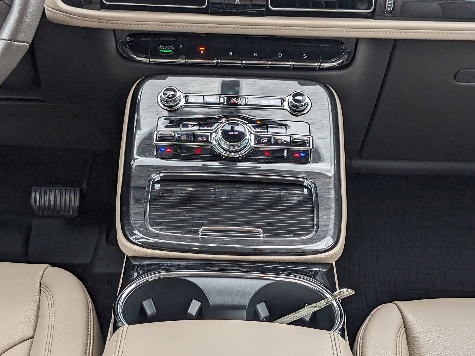 Certified 2023 Lincoln Nautilus AWD w/ Premium Package image 19