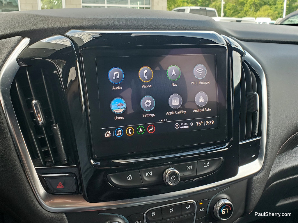 Used 2022 Chevrolet Traverse RS FWD image 36