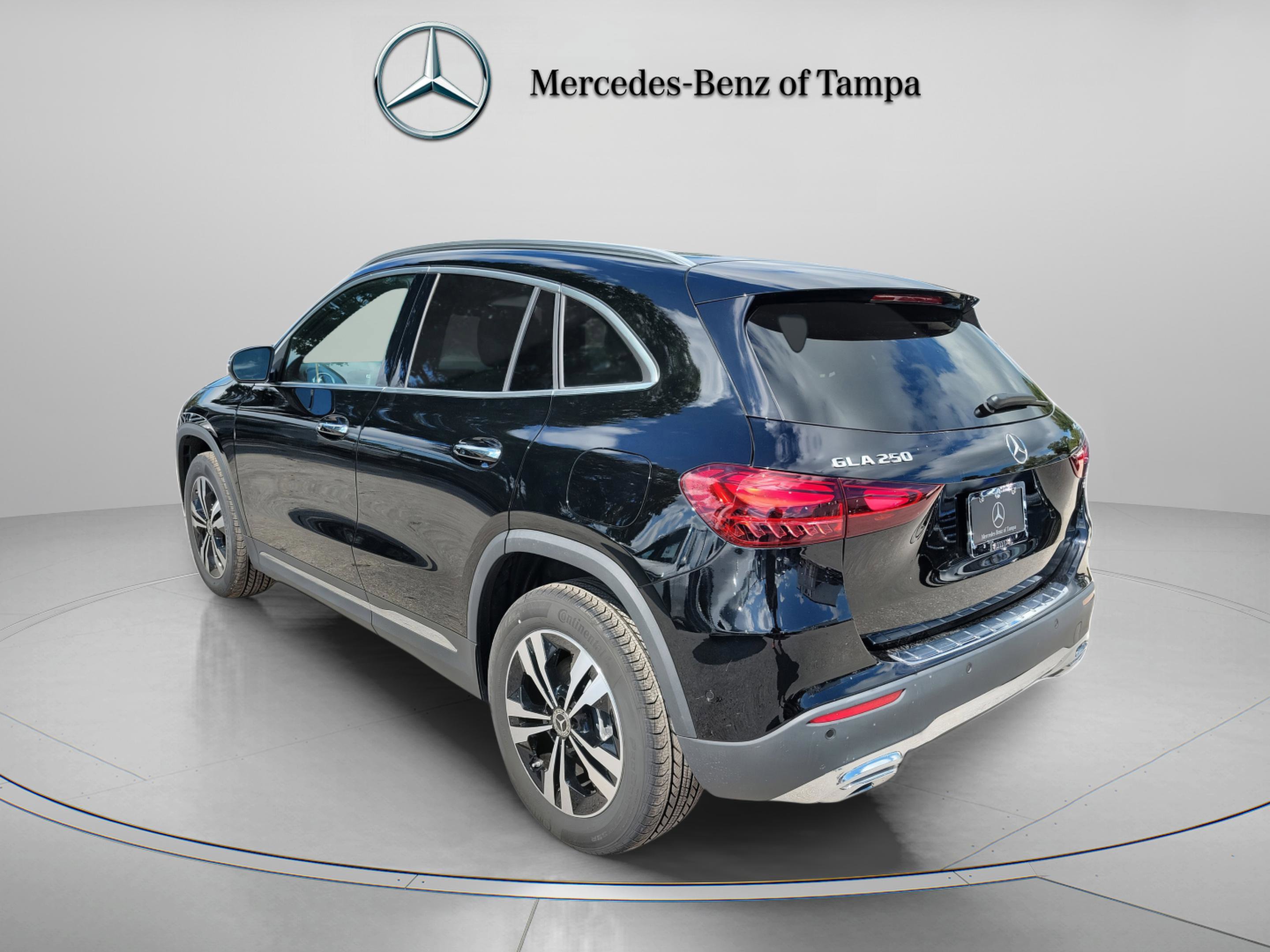 Used 2026 Mercedes-Benz GLA 250 4MATIC image 3