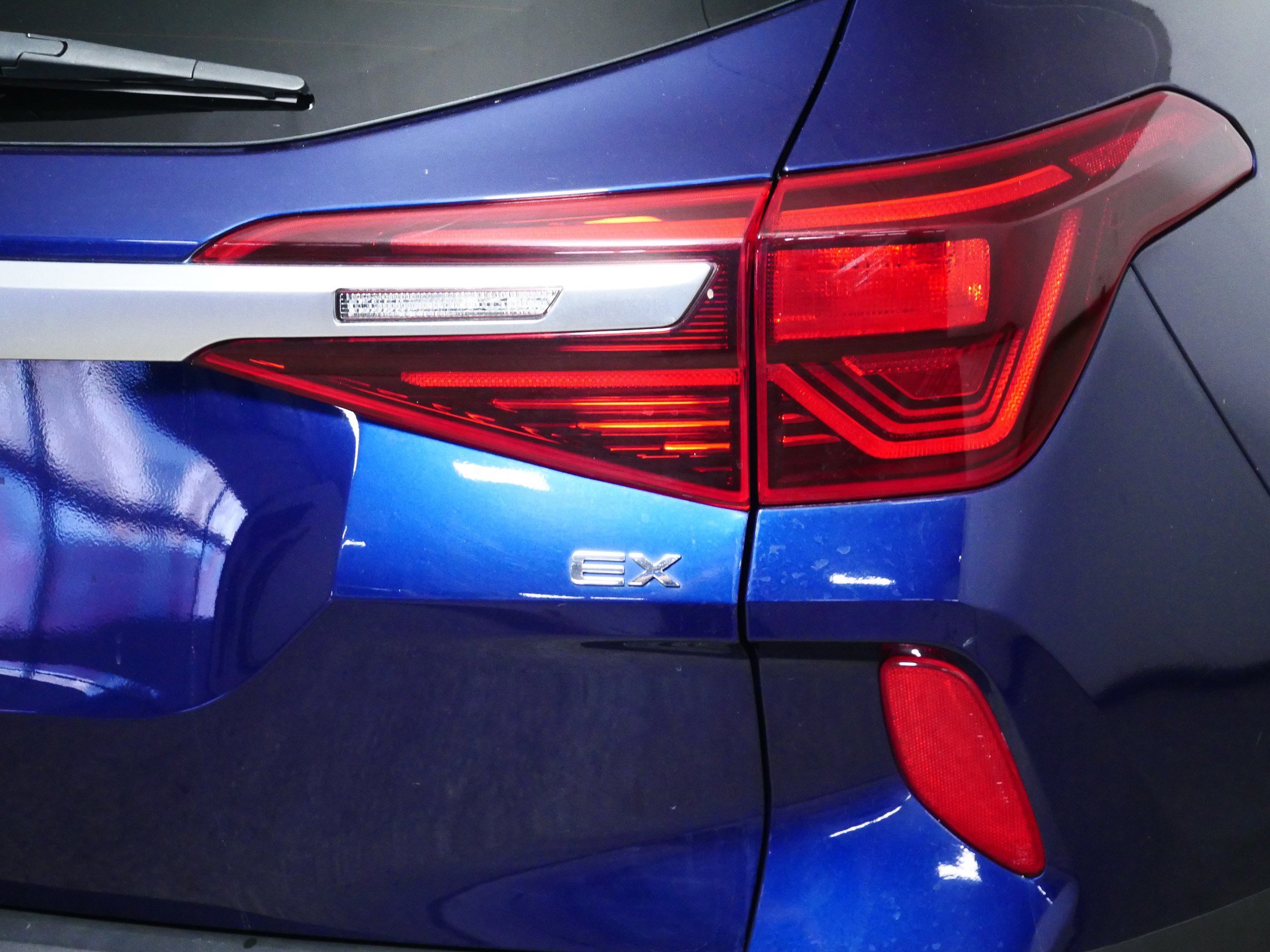 Used 2021 Kia Seltos EX image 17