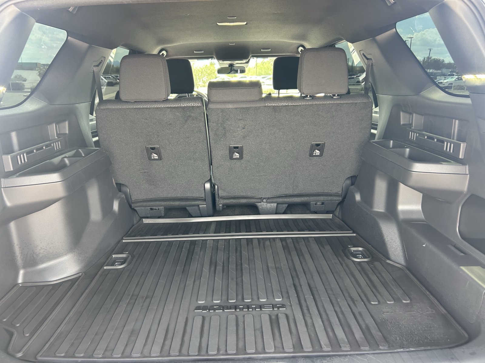 Used 2026 Toyota 4Runner SR5 AWD/4WD image 10