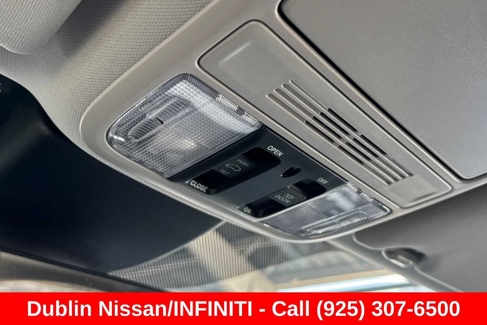 Used 2025 Honda Odyssey EX-L image 25