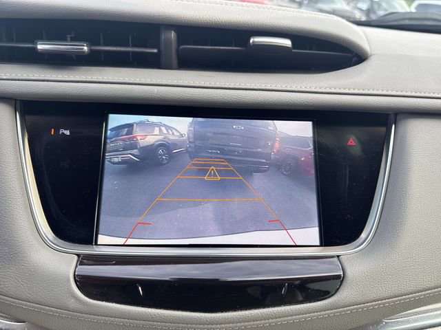 Used 2017 Cadillac XT5 Premium Luxury AWD/4WD image 17