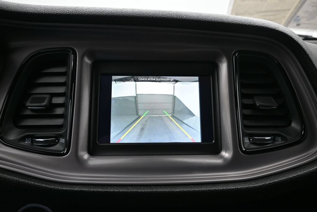 Used 2023 Dodge Challenger SXT RWD image 17