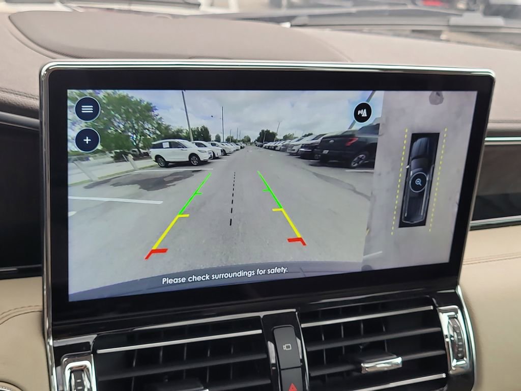 Used 2023 Lincoln Navigator L Reserve image 25