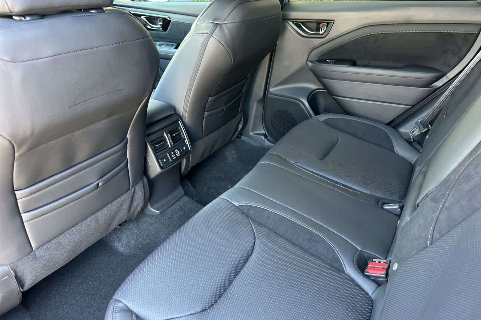New 2026 Subaru Forester Touring AWD/4WD image 12