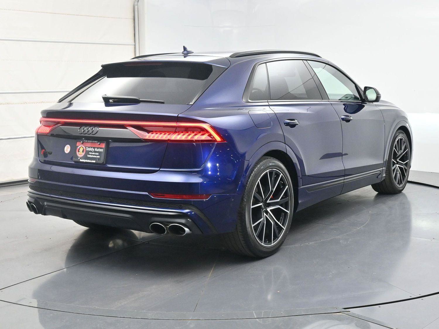 Used 2023 Audi SQ8 Premium Plus AWD/4WD image 32