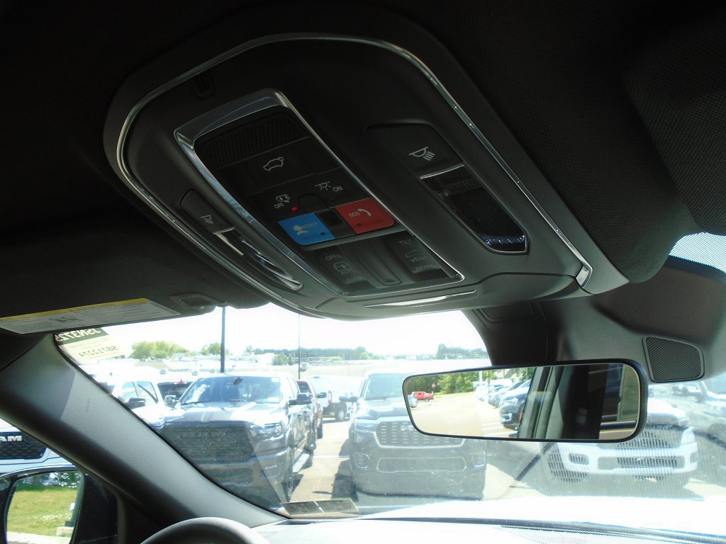New 2025 Jeep Grand Cherokee L Altitude AWD/4WD image 19