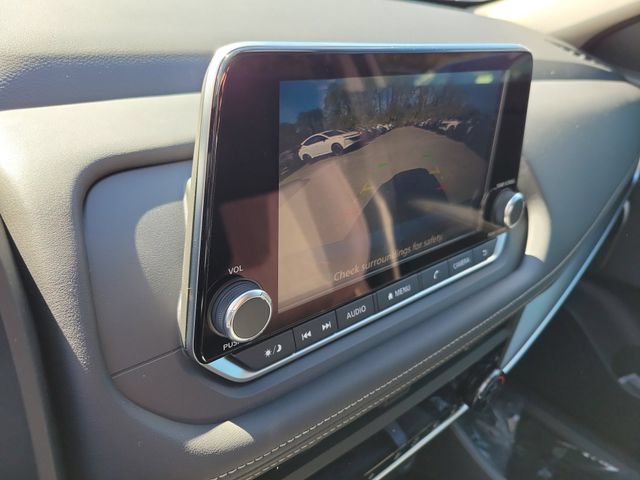New 2026 Nissan Rogue SV FWD image 18