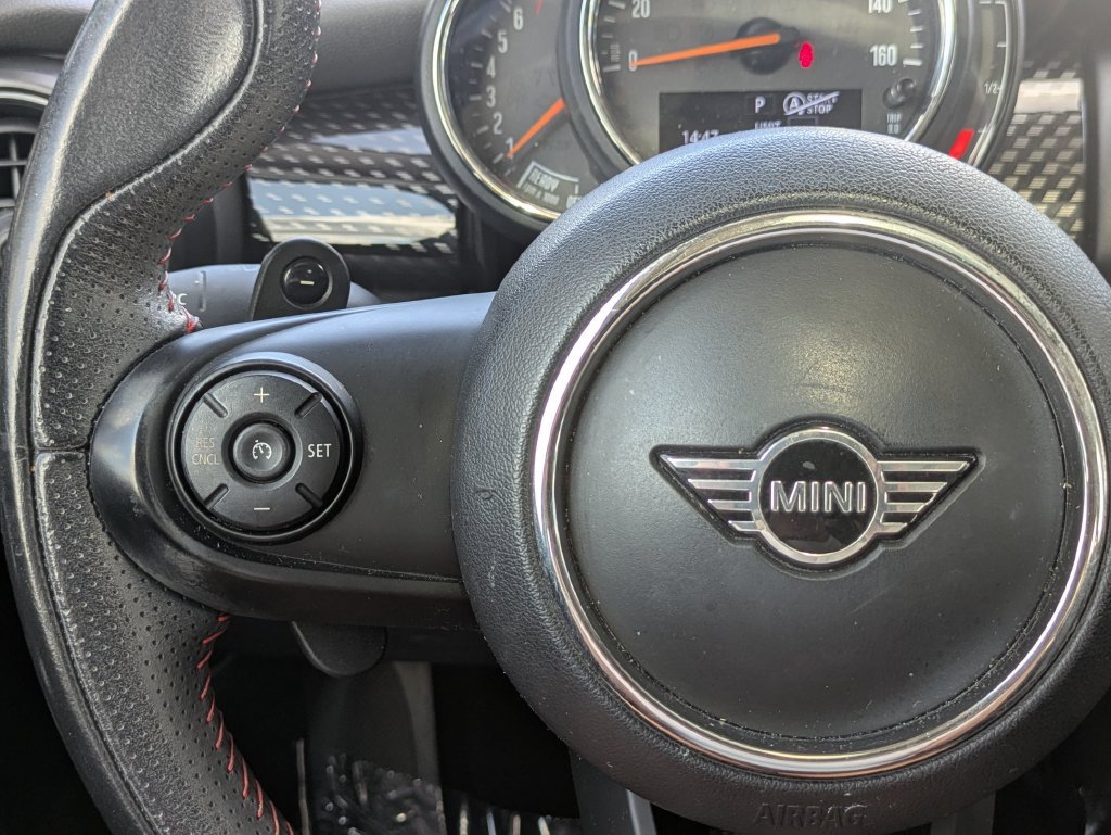 Used 2020 MINI Cooper S FWD image 15