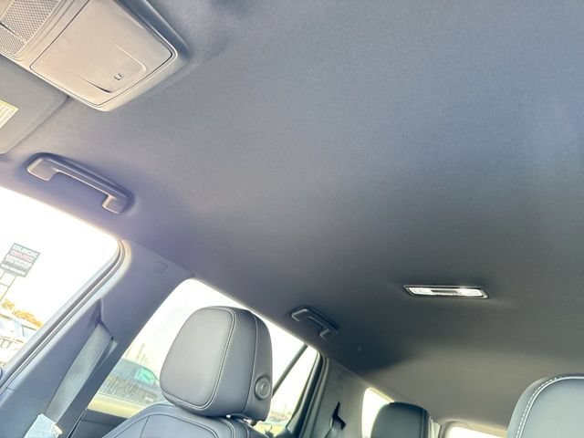 New 2027 GMC Terrain Elevation w/ Elevation Premium Package FWD image 22