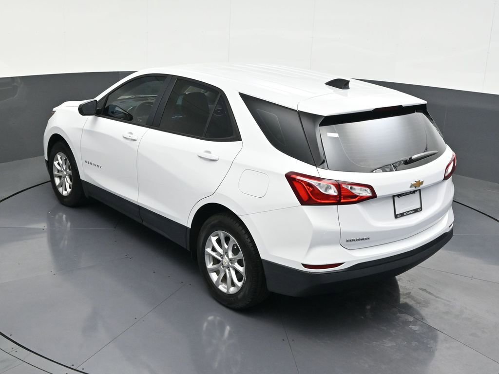 Used 2020 Chevrolet Equinox LS image 23