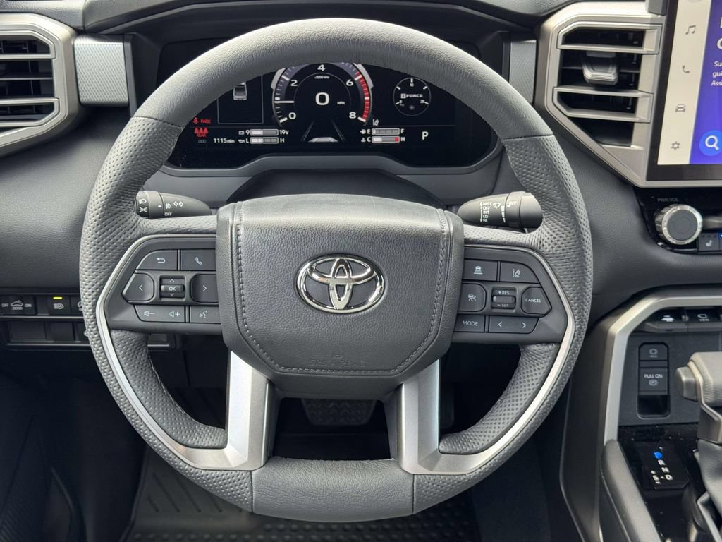 Used 2026 Toyota Tundra Limited AWD/4WD image 10