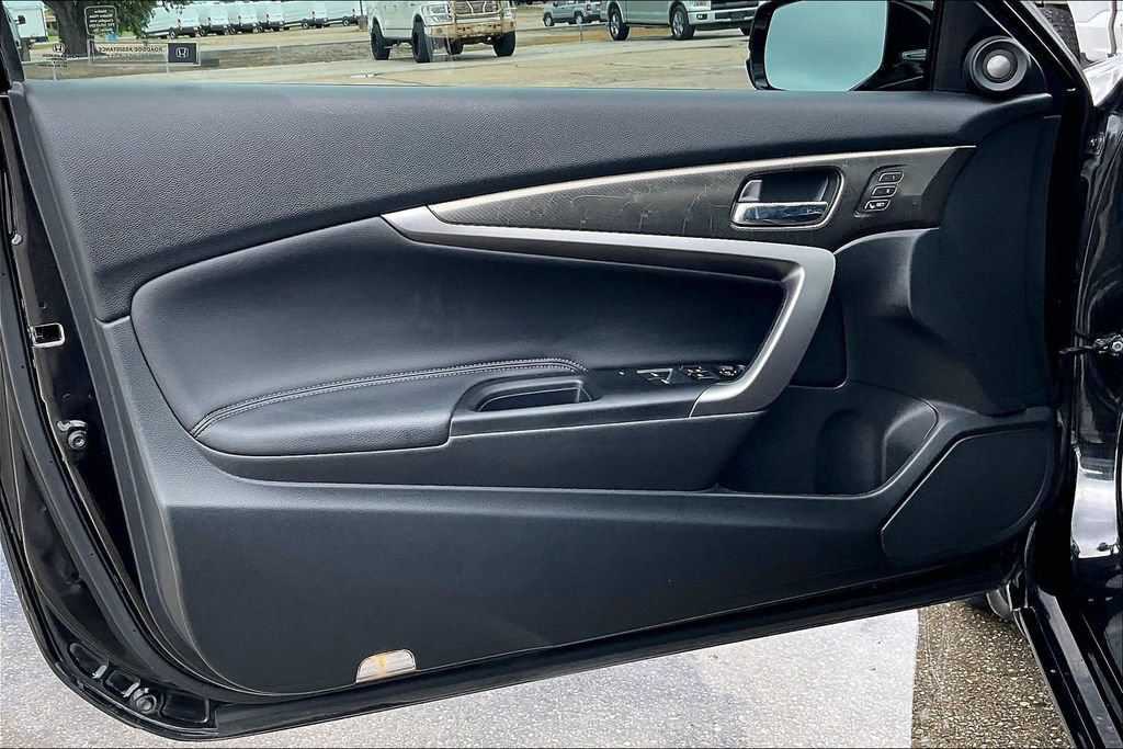 Used 2017 Honda Accord Touring image 15