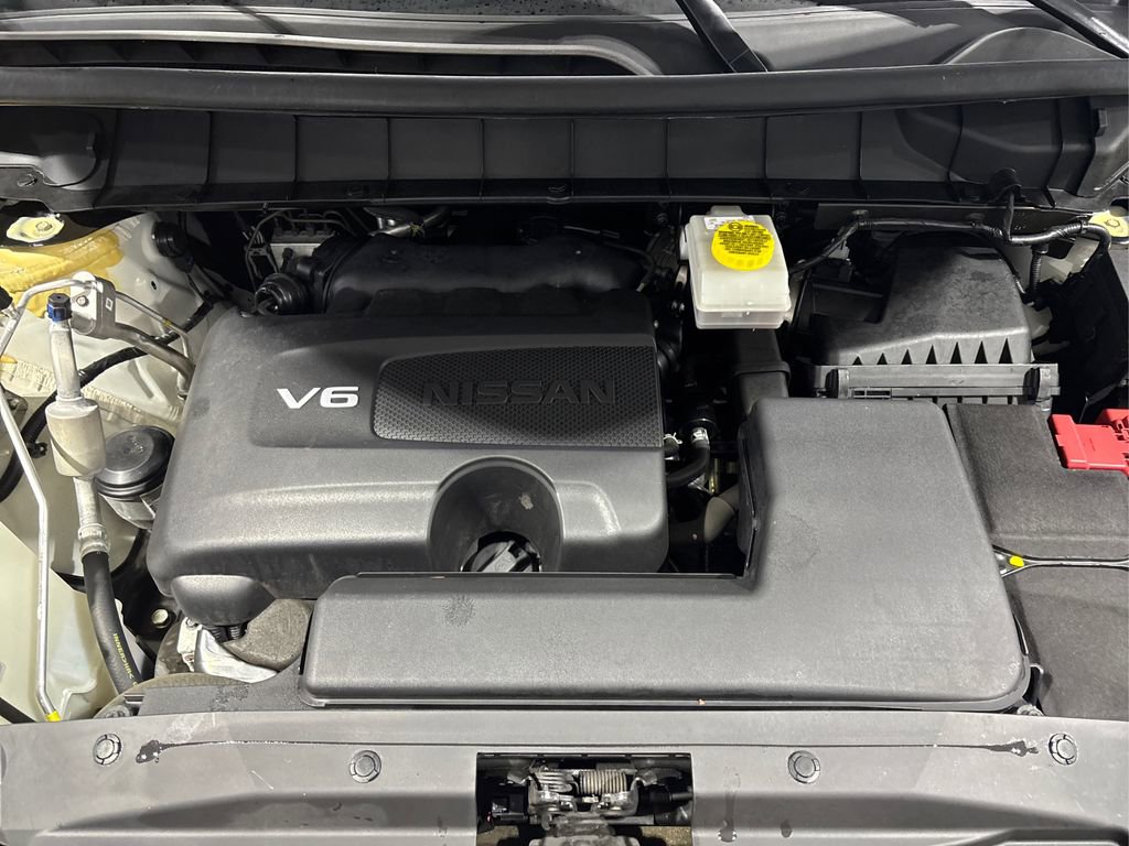 Used 2023 Nissan Pathfinder SL w/ Black Appearance Package image 13