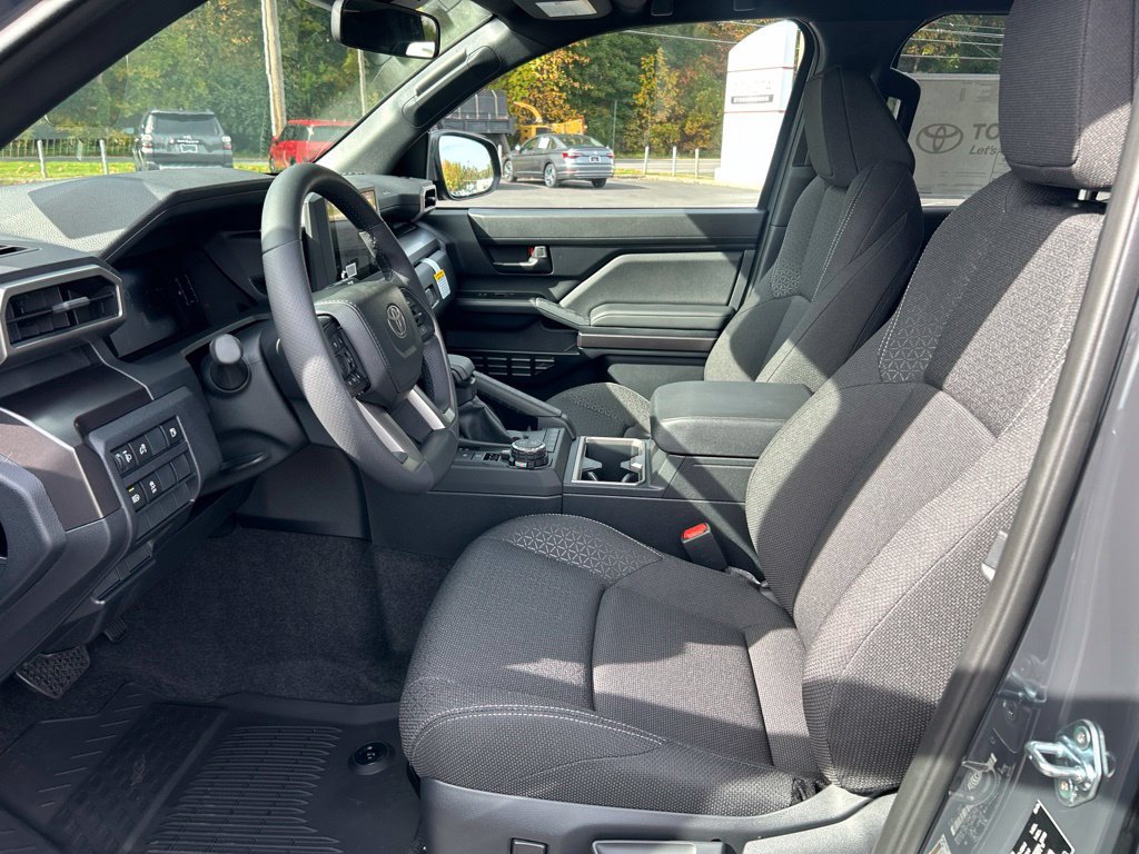 New 2026 Toyota 4Runner SR5 AWD/4WD image 9