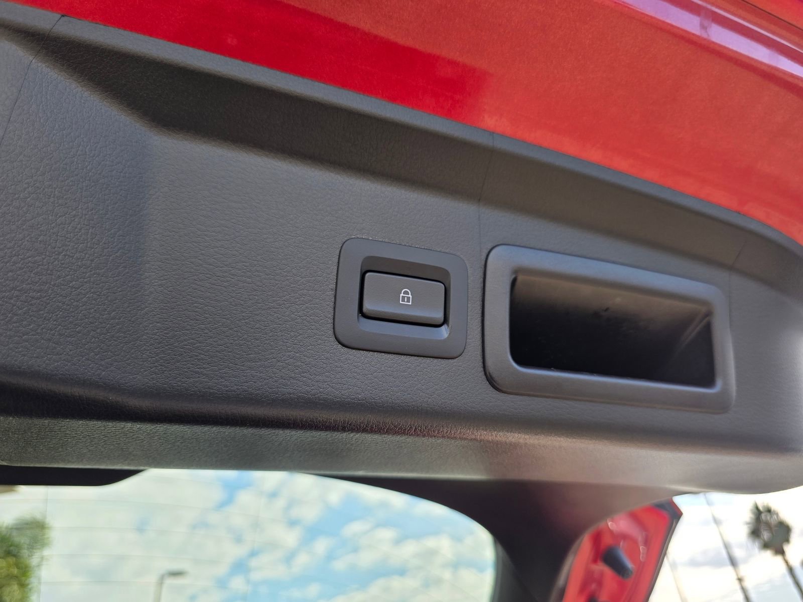 Used 2024 MAZDA CX-30 AWD 2.5 S w/ Select Sport Pkg image 12