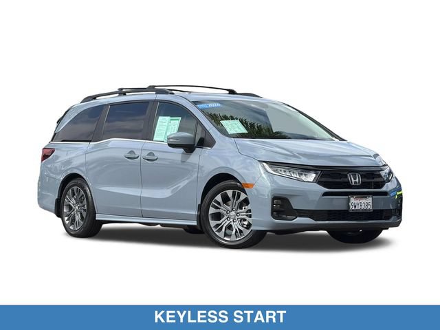 Certified 2026 Honda Odyssey Touring image 4