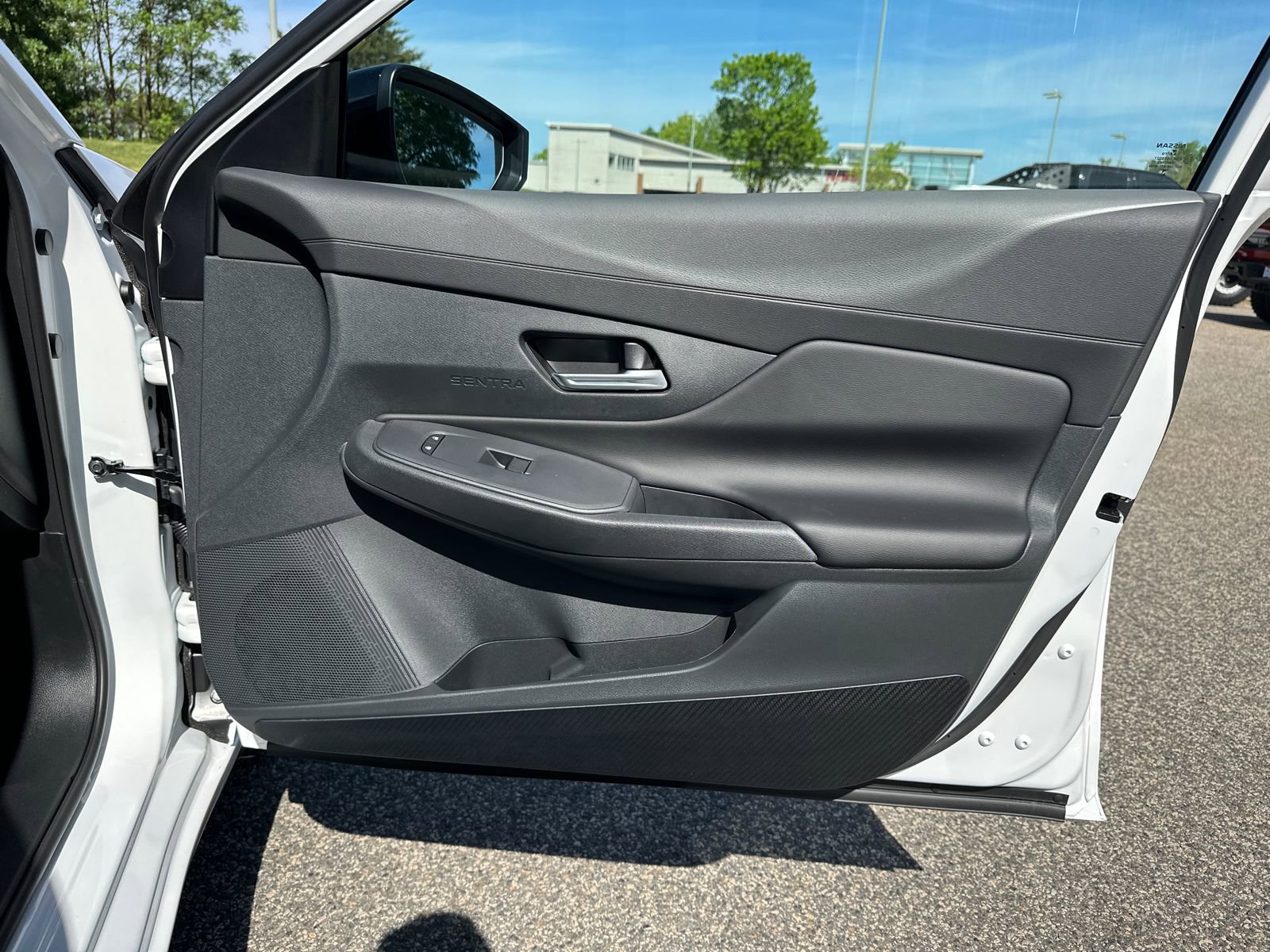 New 2026 Nissan Sentra SV w/ SV Convenience Package FWD image 10