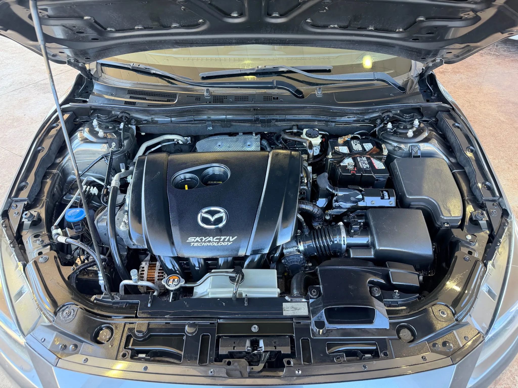 Used 2017 MAZDA MAZDA3 Touring image 27