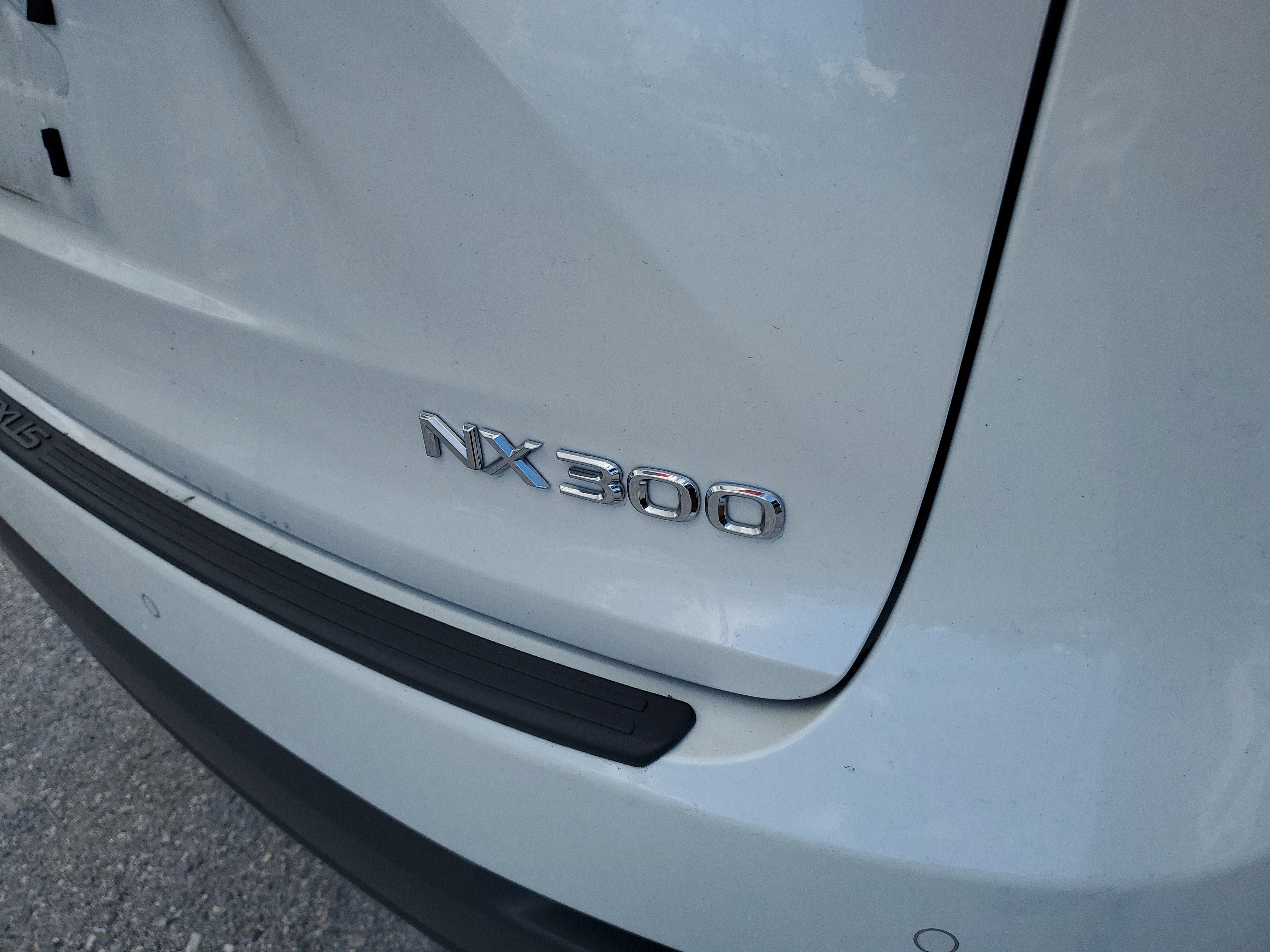 Used 2021 Lexus NX 300 FWD w/ Accessory Package 2 image 5