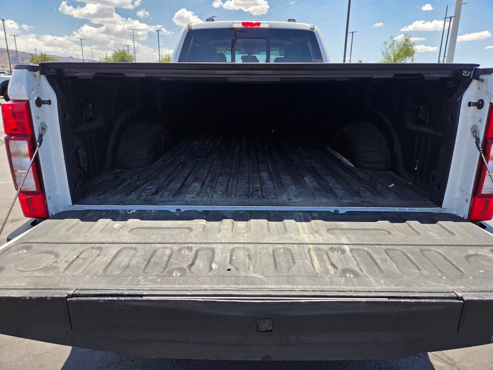 Certified 2020 Ford F250 Lariat w/ Lariat Ultimate Package AWD/4WD image 15
