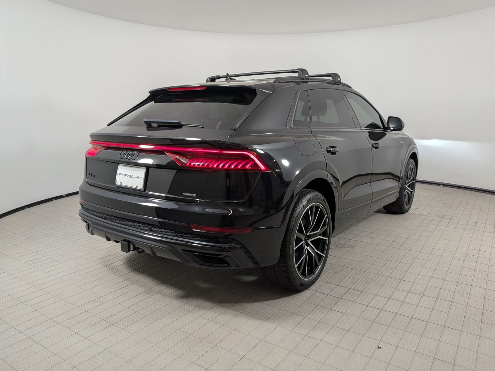 Used 2021 Audi Q8 Premium Plus w/ Premium Plus Package AWD/4WD image 9
