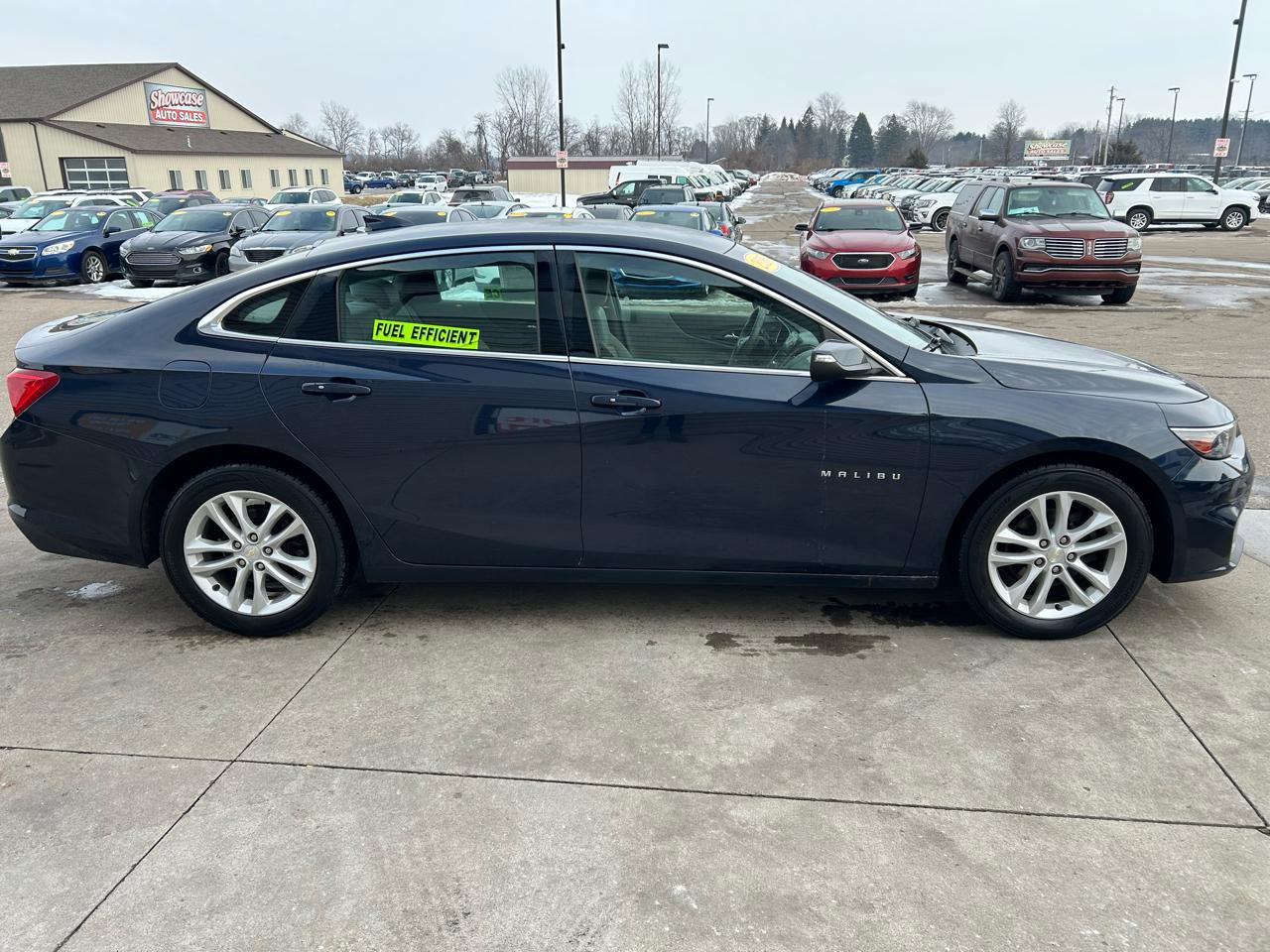 Used 2016 Chevrolet Malibu LT image 4