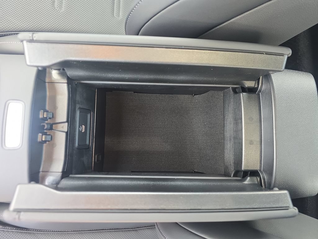 New 2026 Mercedes-Benz E 53 AMG e 4MATIC Sedan image 26