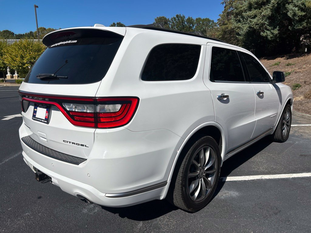Used 2021 Dodge Durango Citadel w/ Premium Entertainment Group RWD image 22