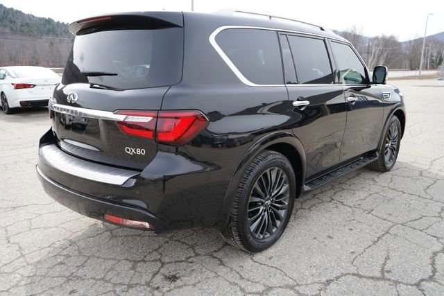 Used 2023 INFINITI QX80 Sensory w/ All-Season Package image 7