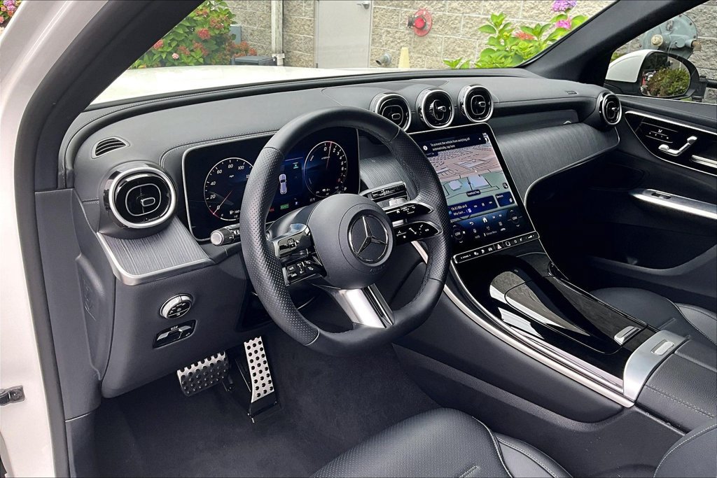 Certified 2025 Mercedes-Benz GLC 350e 4MATIC image 13