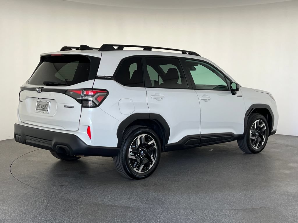 New 2026 Subaru Forester Premium AWD/4WD image 4