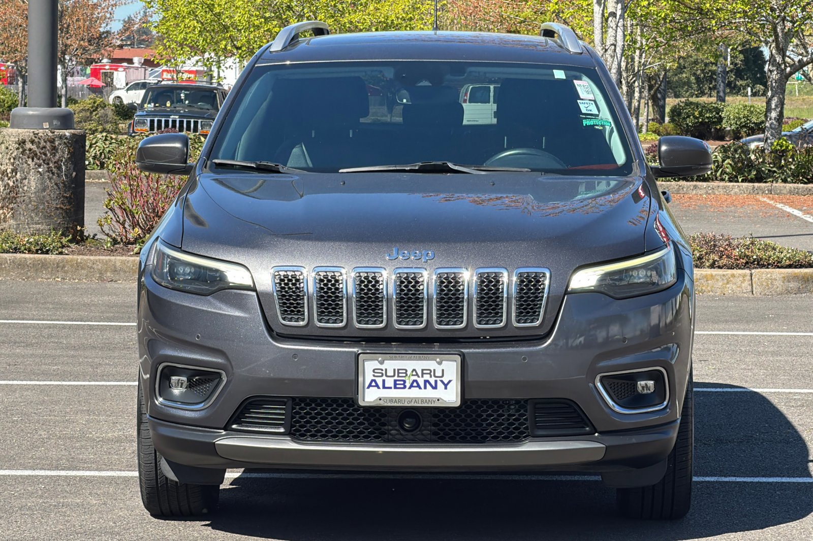 Used 2020 Jeep Cherokee Limited w/ Technology Group AWD/4WD image 9