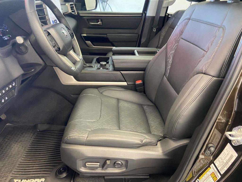 Used 2024 Toyota Tundra Limited AWD/4WD image 21