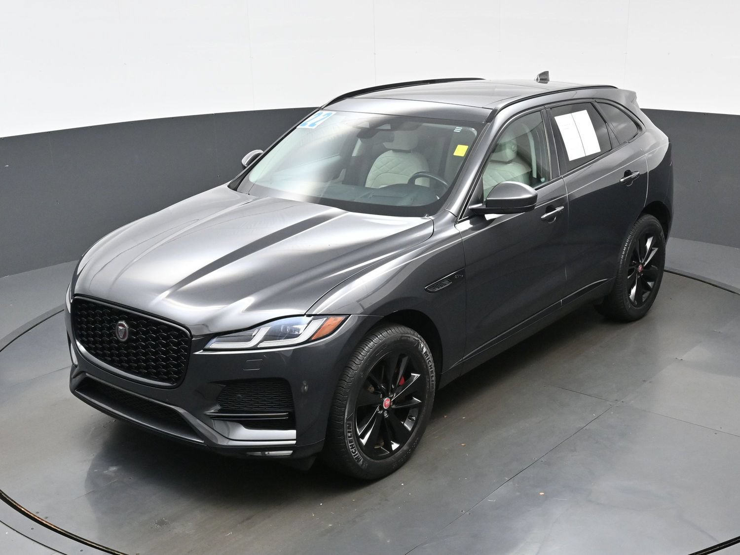 Used 2022 Jaguar F-PACE S AWD/4WD image 34