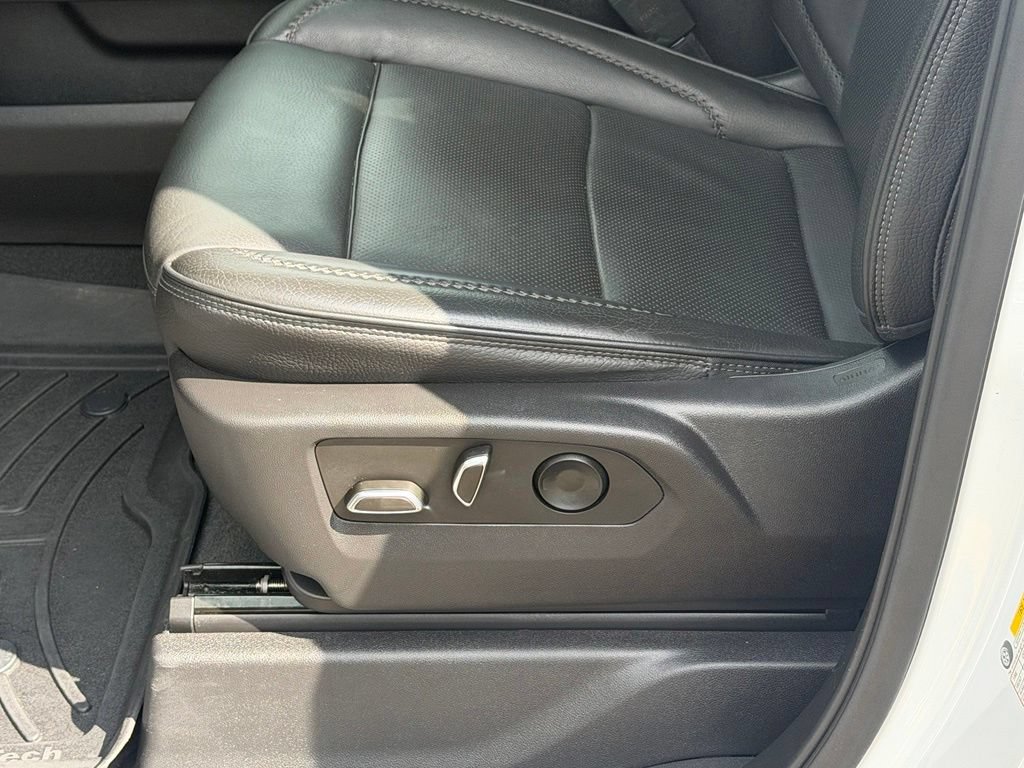 Used 2023 GMC Sierra 1500 Denali AWD/4WD image 17