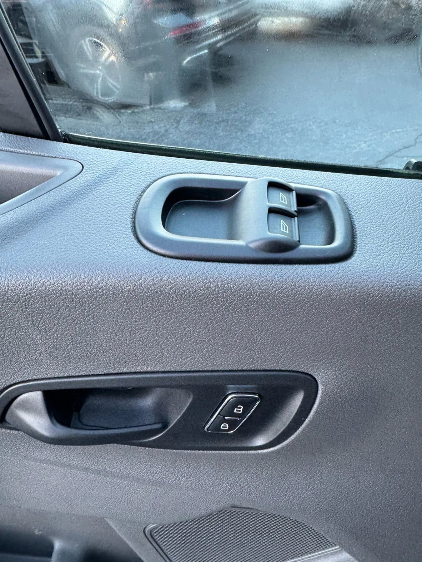 Used 2024 Ford Transit 250 Low Roof w/ Exterior Upgrade Package image 14