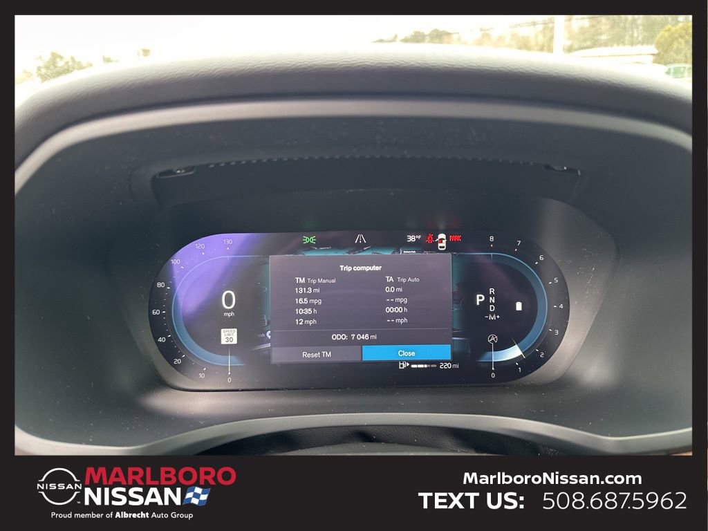 Used 2024 Volvo V60 B5 Cross Country Plus image 9