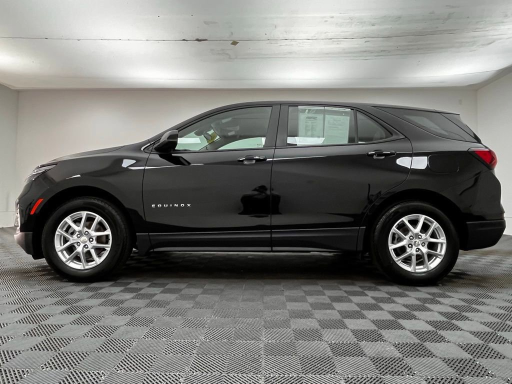 Used 2024 Chevrolet Equinox LS w/ LPO, Floor Liner Package image 11