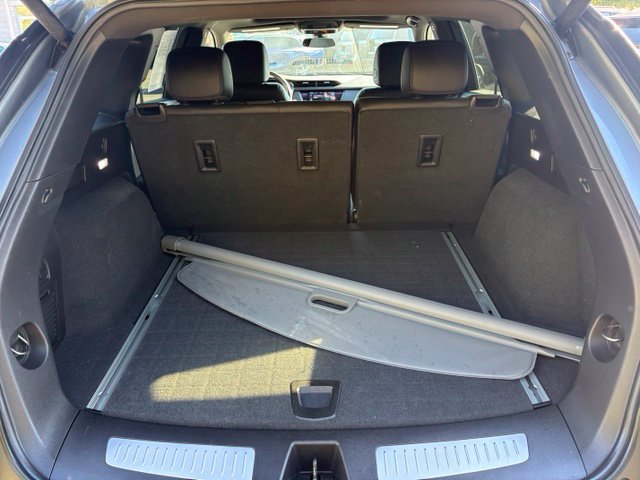 Used 2020 Cadillac XT5 Premium Luxury w/ LPO, Floor Liner Package FWD image 7