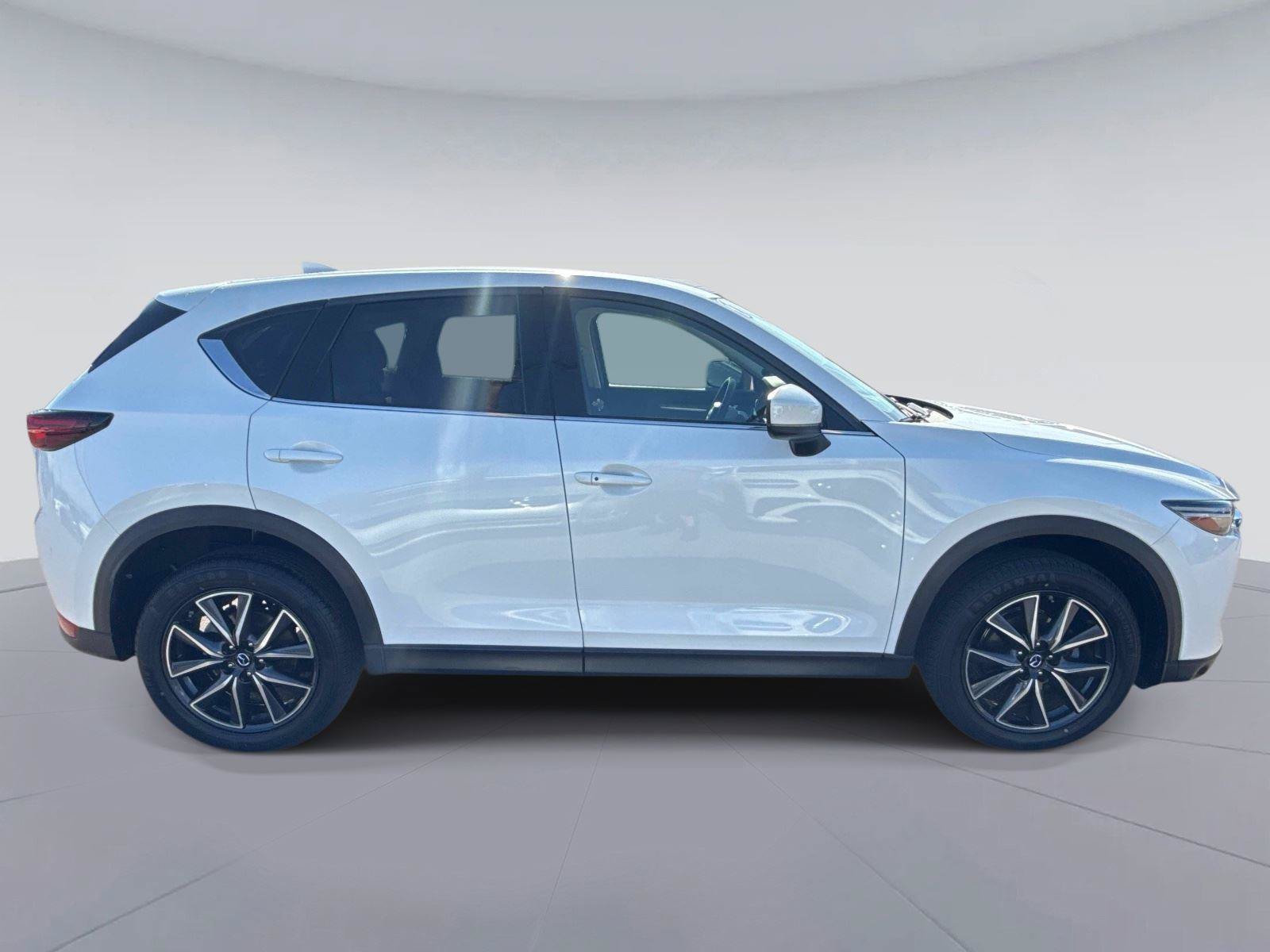 Used 2017 MAZDA CX-5 Grand Select FWD image 2