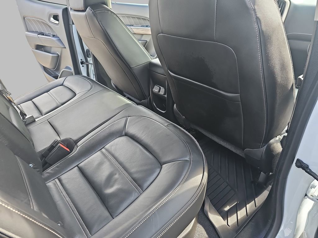 Certified 2022 GMC Canyon Denali image 14