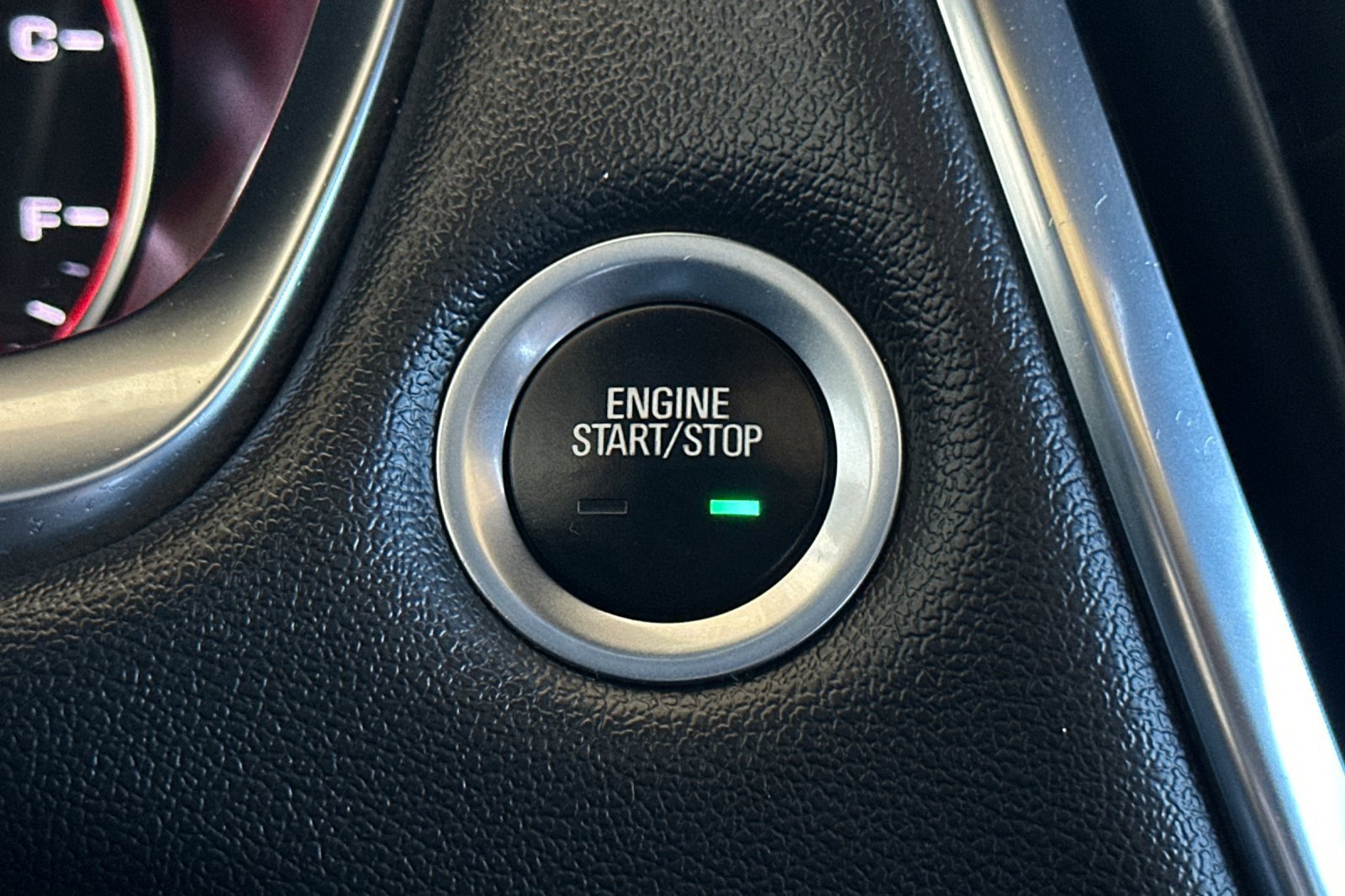 Certified 2023 Chevrolet Traverse High Country image 31