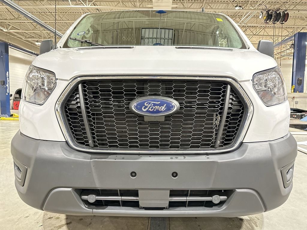 Used 2024 Ford Transit 250 Low Roof w/ Exterior Upgrade Package image 24