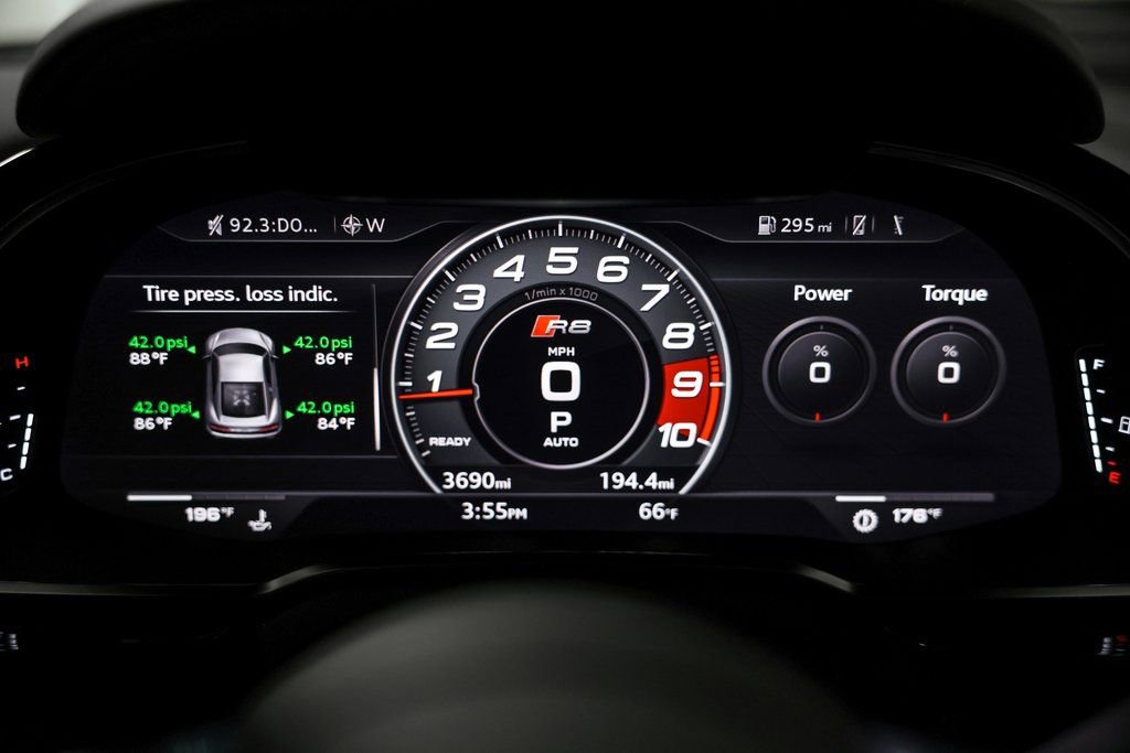 Used 2022 Audi R8 V10 performance image 40