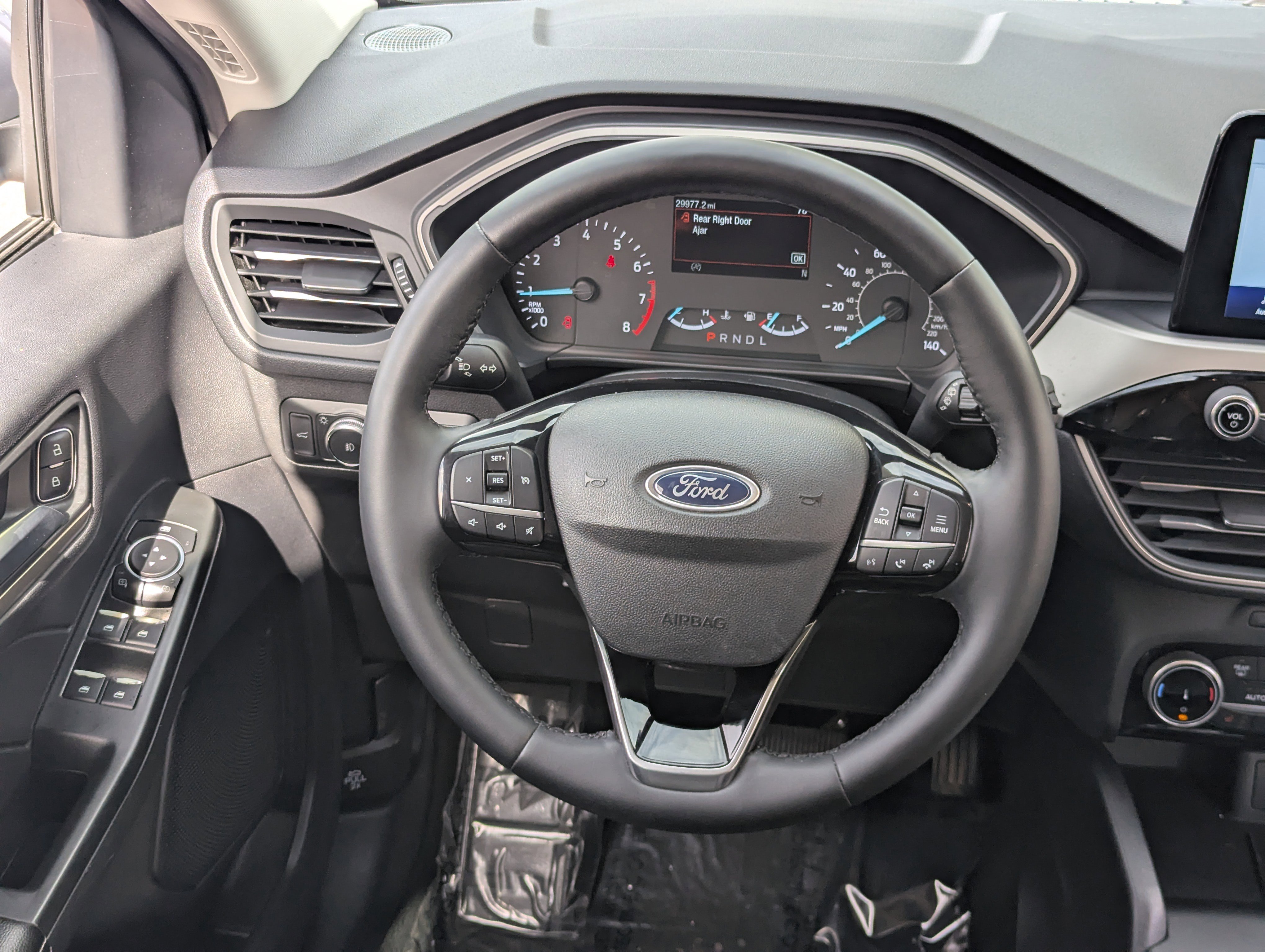 Used 2022 Ford Escape SEL image 17