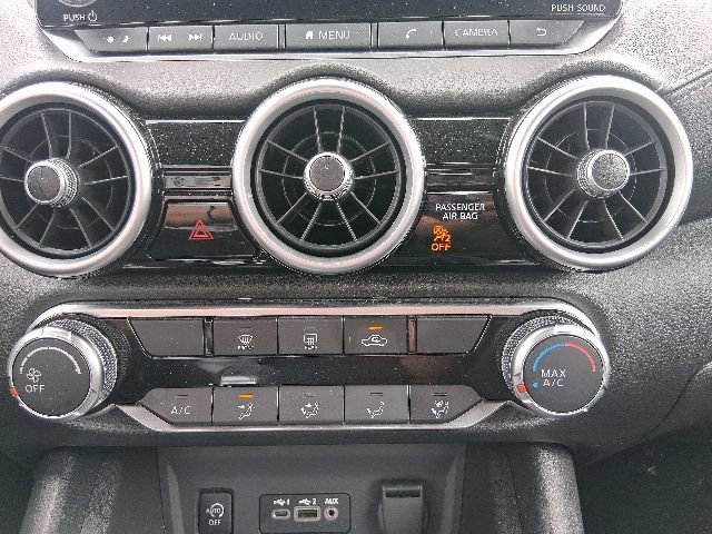 Used 2025 Nissan Sentra SV FWD image 25