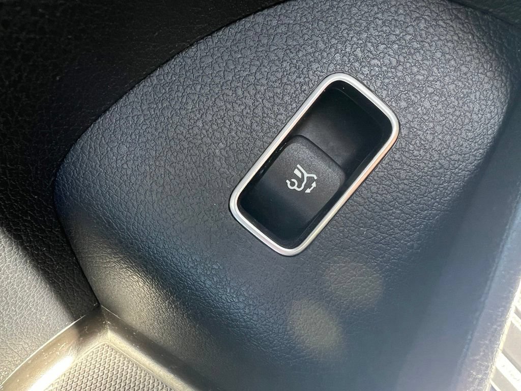Used 2022 Mercedes-Benz GLS 450 4MATIC image 41