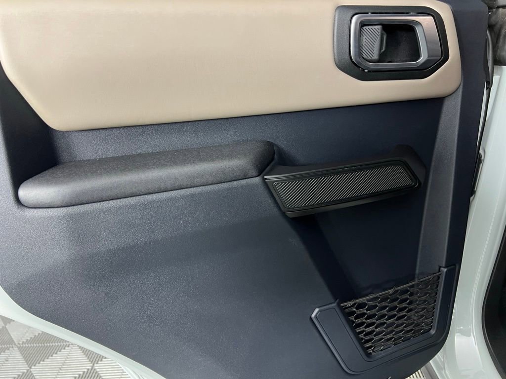 Used 2024 Ford Bronco Wildtrak image 29